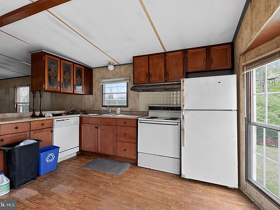 14th image of 1451 Old Pottstown Pike