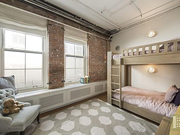 4th image of 9-15 Murray St #12NE