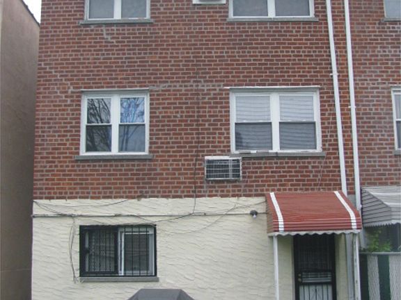 2nd image of 853 E 229th St