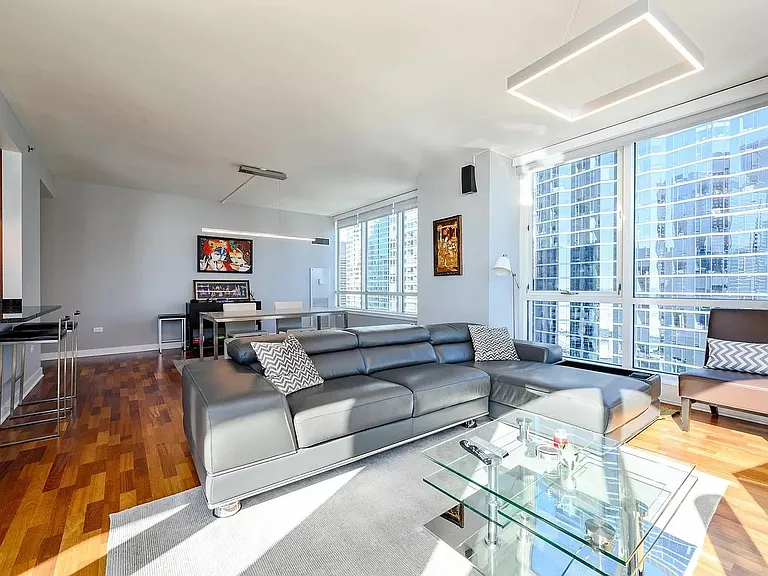 505 N McClurg Ct #3102 — Photo 5