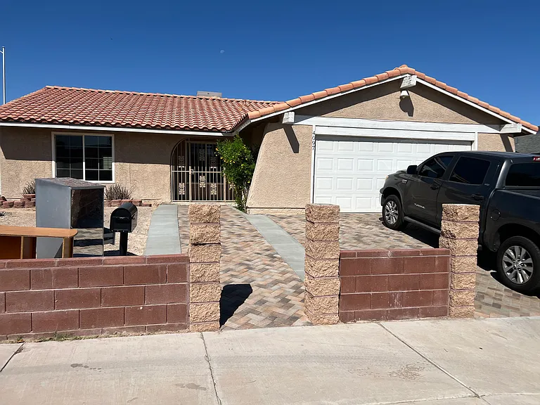 4097 Fernleaf Dr — Photo 1