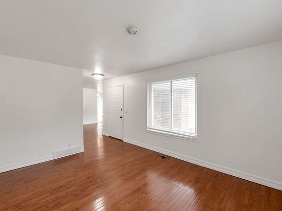 3rd image of 2237 E Karalee Way