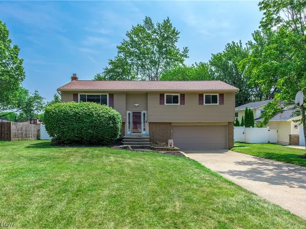 353 Judita Dr, Brunswick, OH 44212