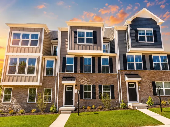 107 Breckenridge Ct, Cranberry Township, PA
