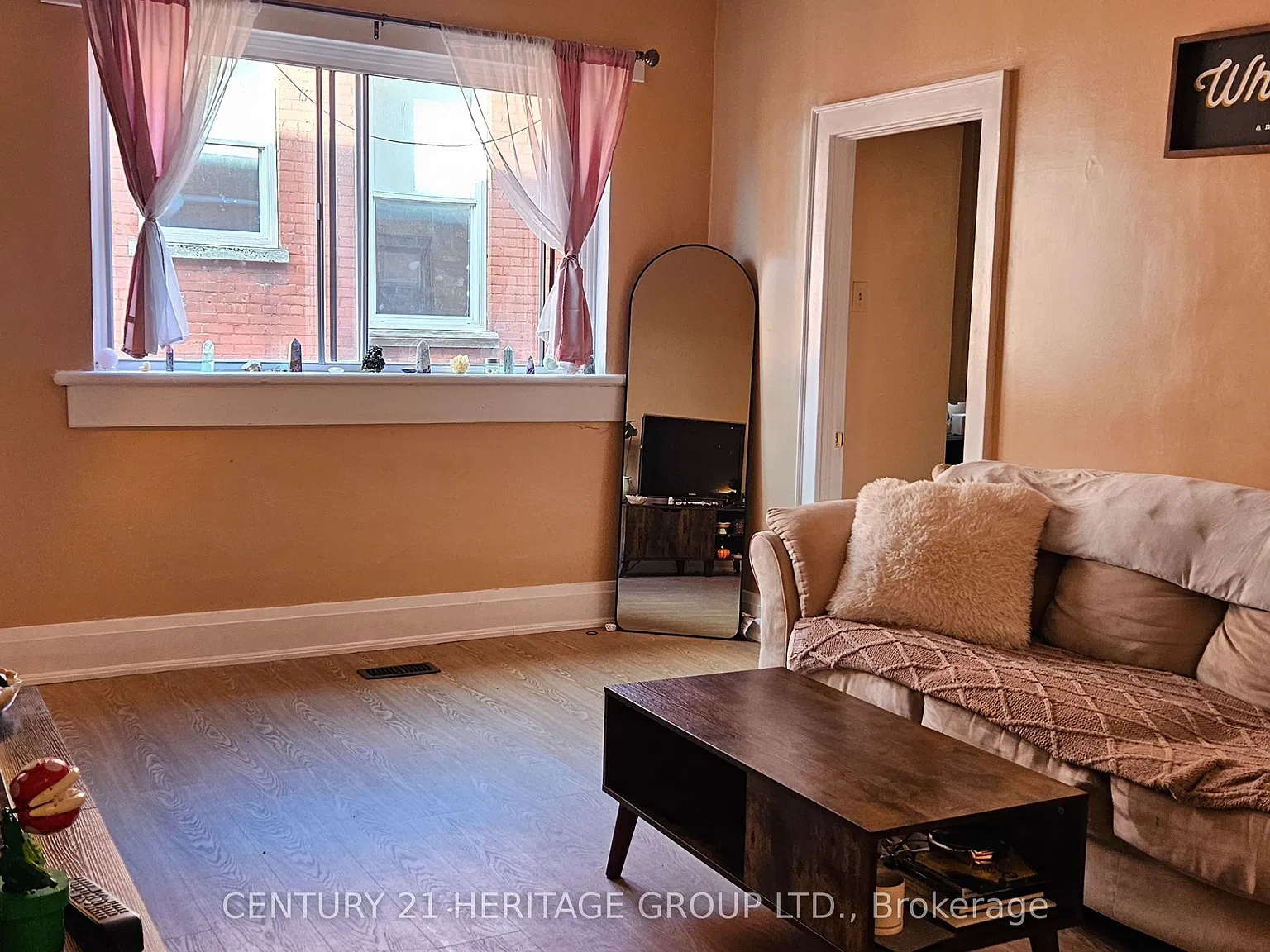 1 bed, $1,980 — Photo 1