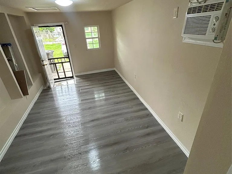 5211 Northridge Dr — Photo 12