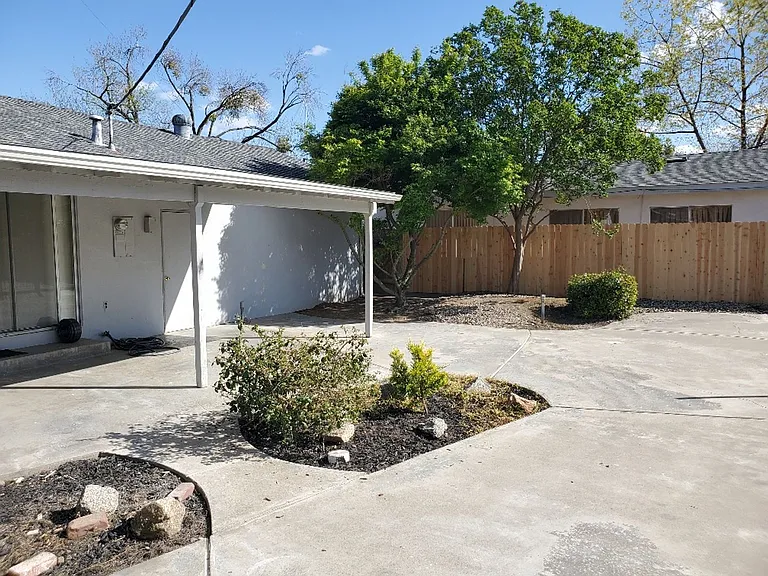 2227 S Terrace St — Photo 12