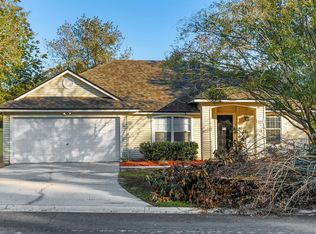 8173 Pilgrims Trace Dr N, Jacksonville, FL 32244