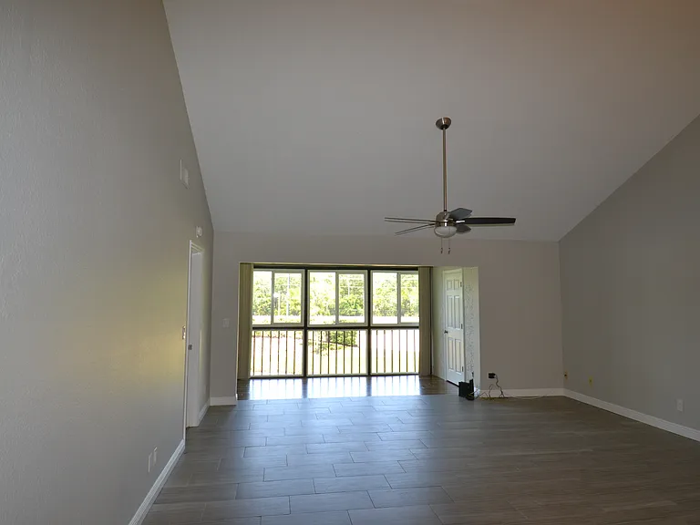 1801 E Lake Rd #9E — Photo 13