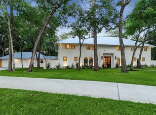 2 Tiny Trl, Houston, TX 77024