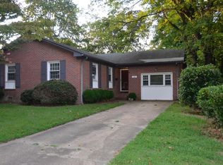 107 Roberta Dr, Hampton, VA 23666