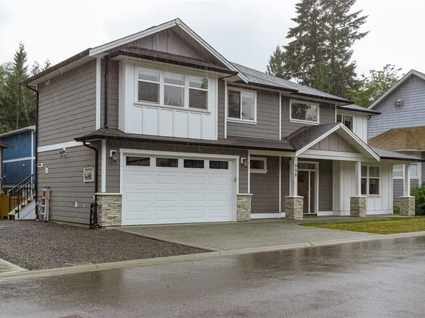 990 Ariane Gdns, Langford, BC V9C 3T1