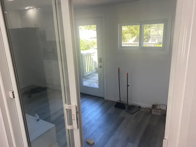 639 Glancaster Rd #1 — Photo 8