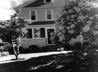 29 Broadway, Belford, NJ 07718