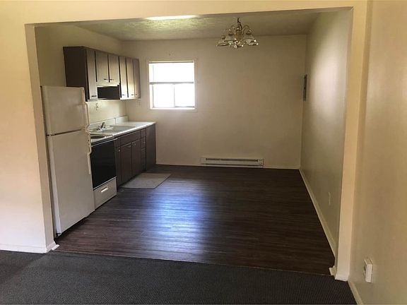 5th image of 4510 Southeastern Ave APT 12