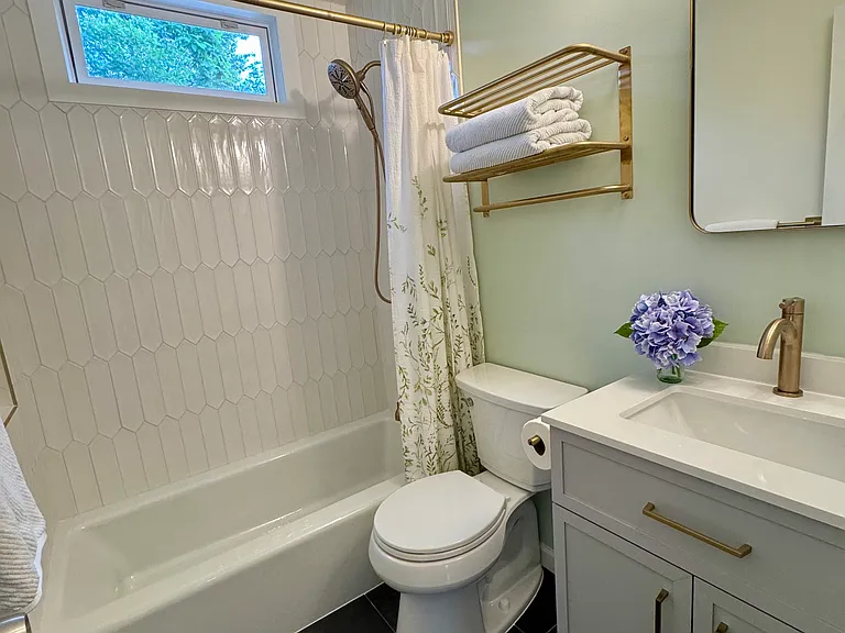 3107 Elmwood Dr — Photo 4