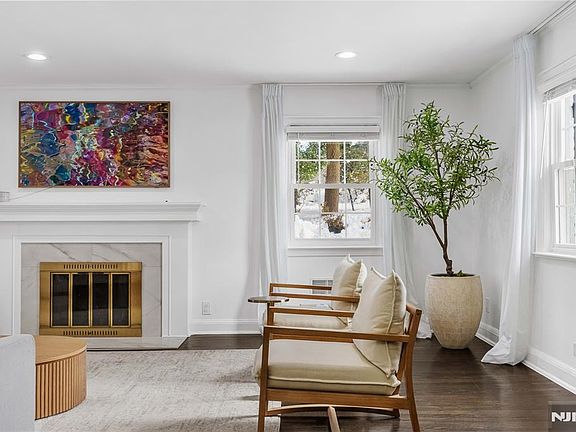 4th image of 609 Wyndham Rd