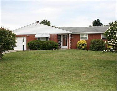 1st image of 4782 Warner Dr