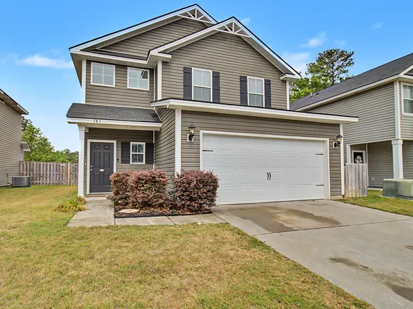 785 Fairview Cir, Hinesville, GA 31313