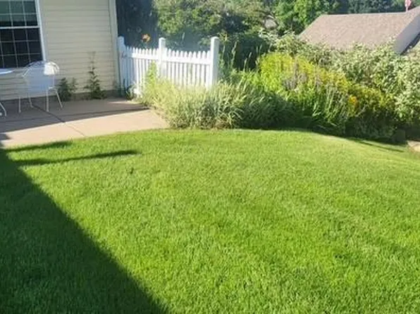 6896 Inverness Trl #14, Inver Grove Heights, MN 55077