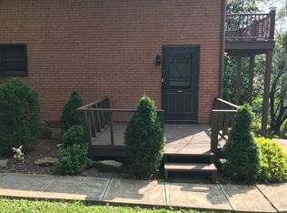 512 Evergreen Rd #A, Leechburg, PA 15656