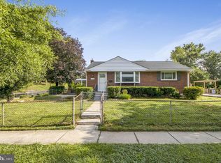 1100 Gilbert Rd, Rockville, MD 20851
