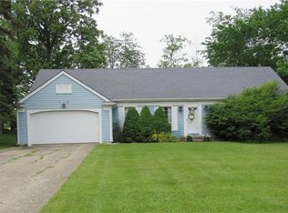 16514 Glendale Ave, Strongsville, OH 44136