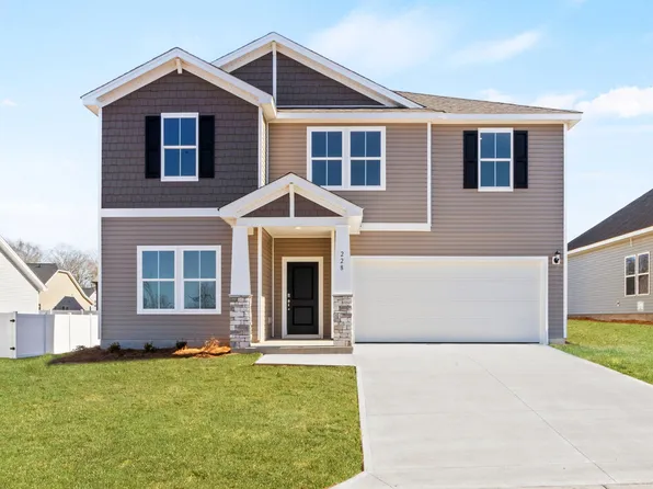 228 Pretoria Dr, Woodruff, SC 29388