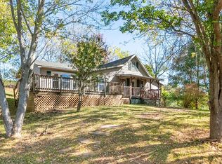 523 Melrose Ln, Independence, VA 24348