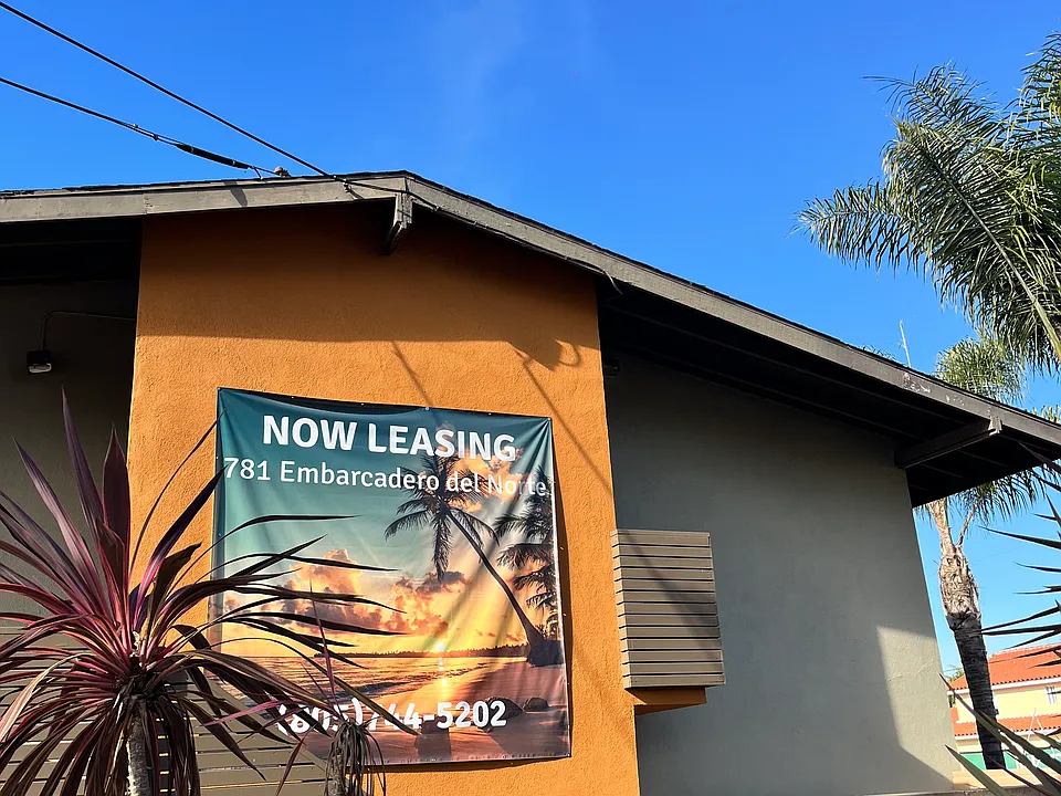 781 Embarcadero Del Norte #11