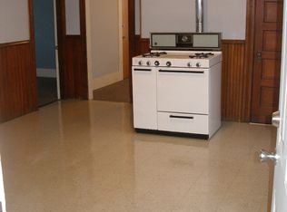 33 1/2 Chester St #3, Woonsocket, RI 02895