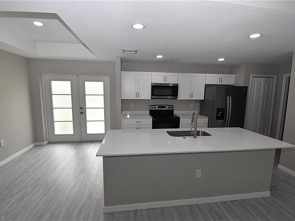 4th image of 1544 Waldorf Dr