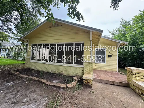 4825 Avenue S Photo 1