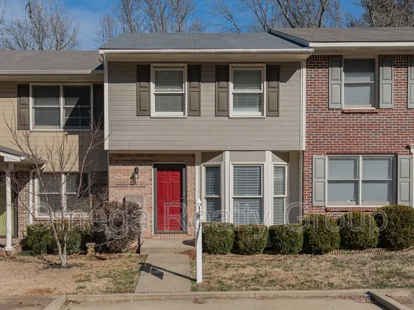 5216 Falling Creek Ln, Birmingham, AL 35235