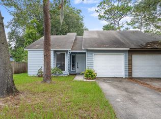 11728 Fort Caroline Lakes Ct, Jacksonville, FL 32225