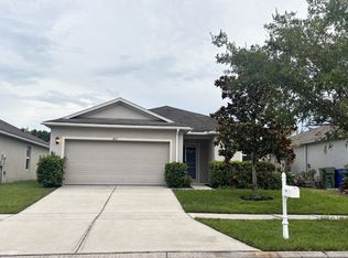 1413 Wallace Manor Pass, Winter Haven, FL 33880