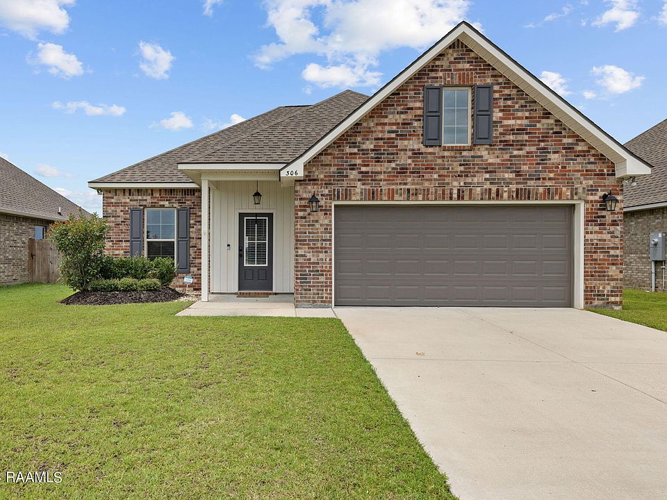 1st image of 306 Grassy Meadows Ln