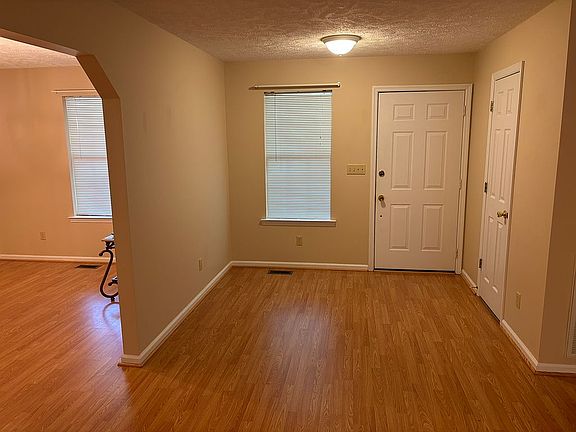 Entry area