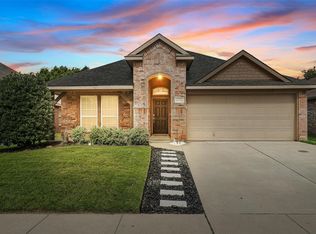 8716 Flying Ranch Rd, Fort Worth, TX 76134