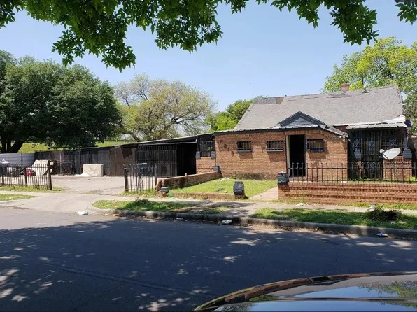 2215 Lawrence St, Dallas, TX 75215