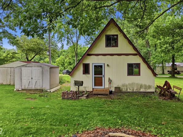842 Mike Pl, Kingman, IN 47952