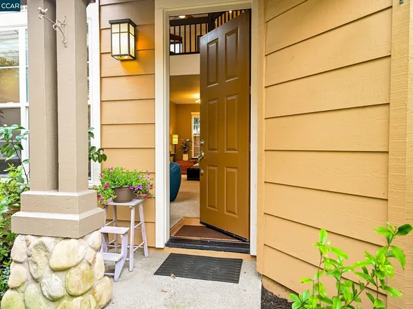 1177 River Rock Ln, Danville, CA 94526