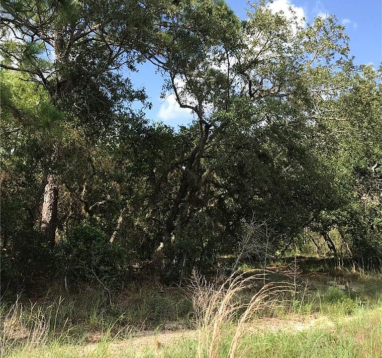 2nd image of 44 Cypress Blvd E