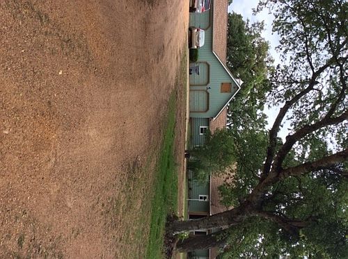 2nd image of 107 Mountain Valley Dr