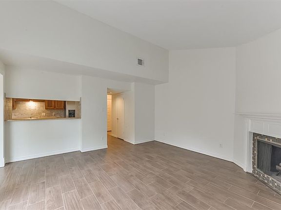 4th image of 10264 Bridgeland Ln