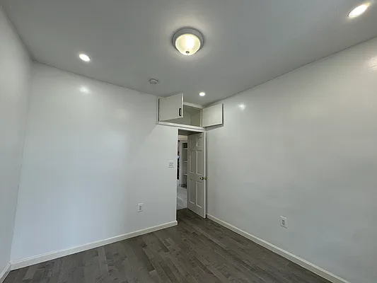 Rented by Virtual Real Estate | media 7