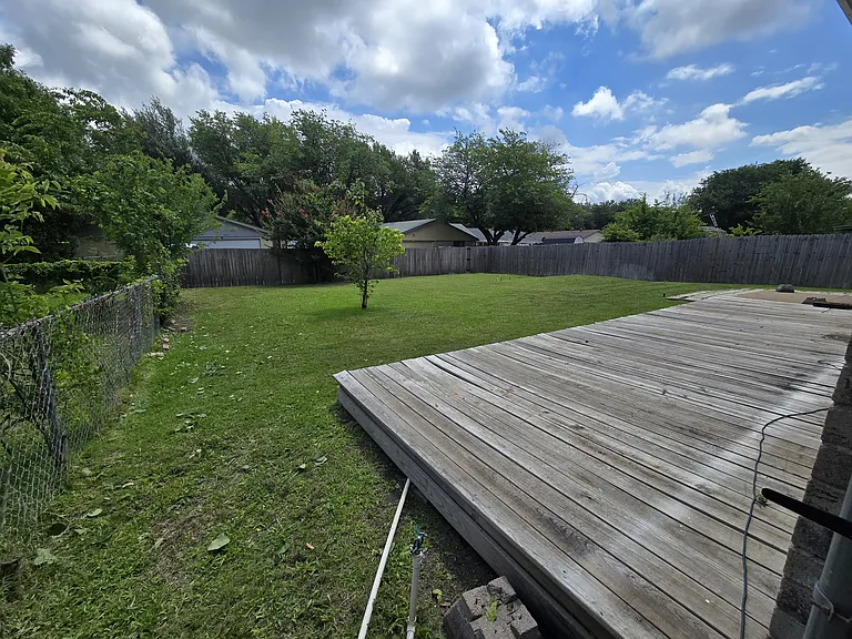 1630 Dell Oak Dr — Photo 23