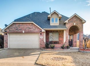 5309 Smokey Ridge Dr, Fort Worth, TX 76123
