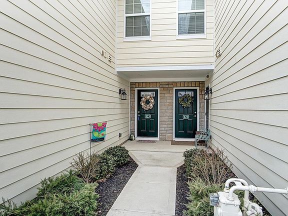 4th image of 123 Lakes At Cheshire Dr