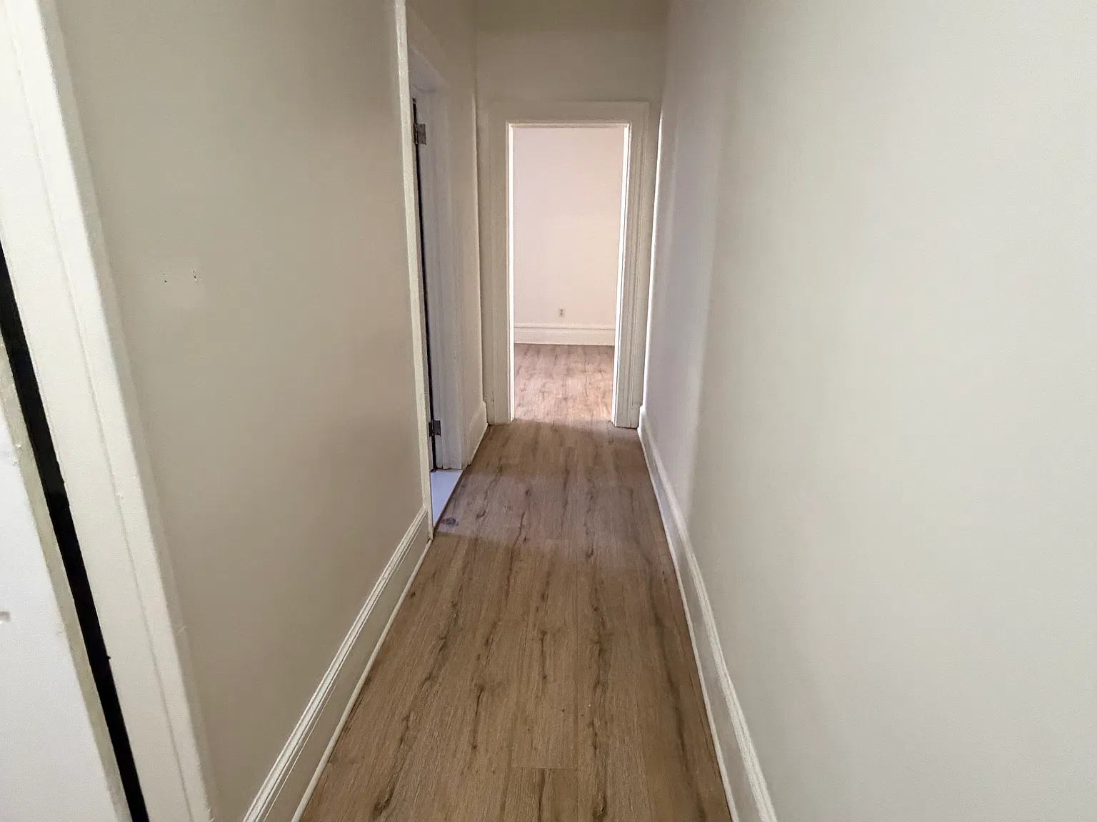 1 bed, 600 sqft, $1,900 — Photo 4